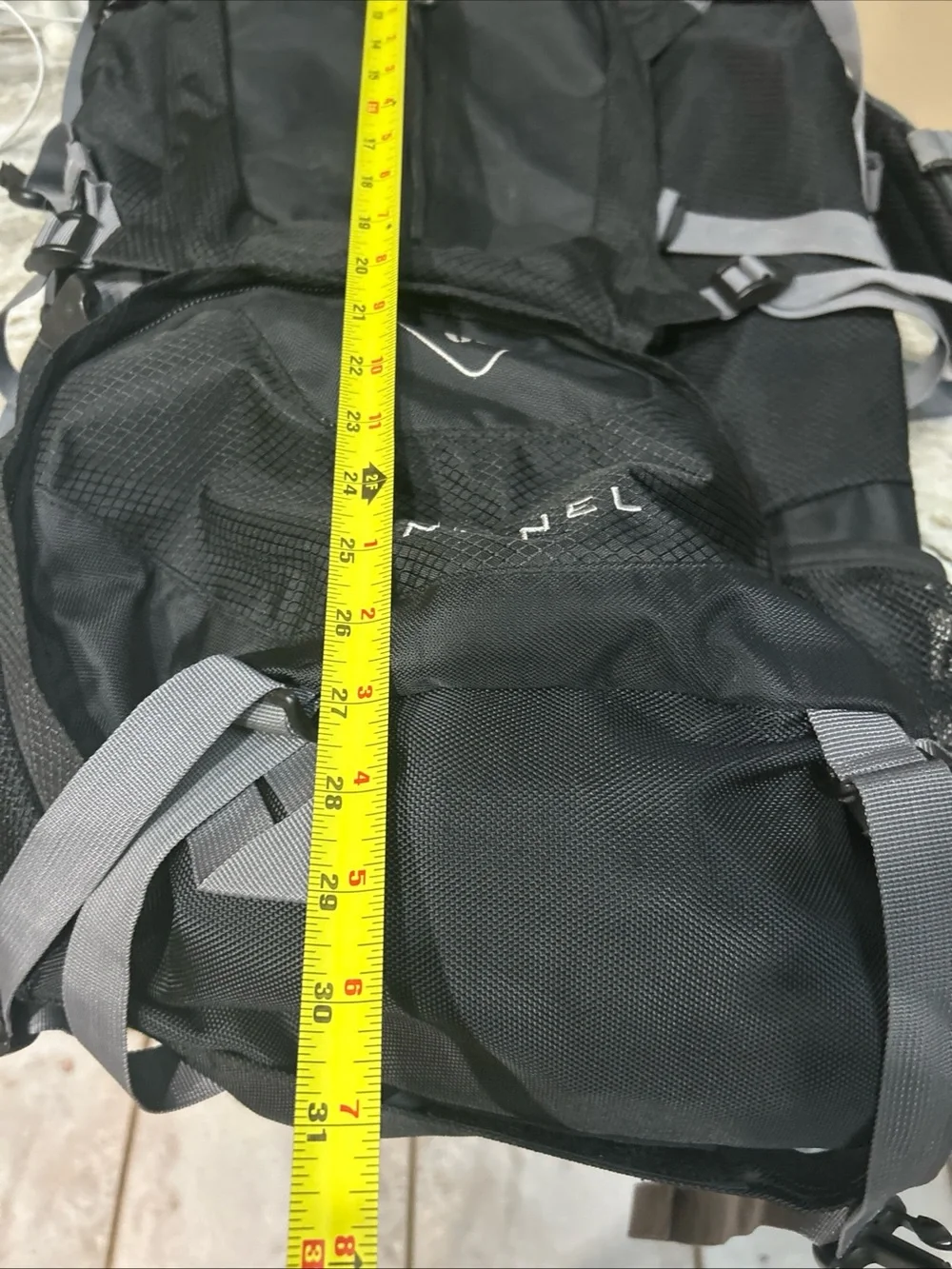 High Sierra Sentinel 65L Hiking Backpack Waterproof Nylon Hip Belt Ergo Fit.